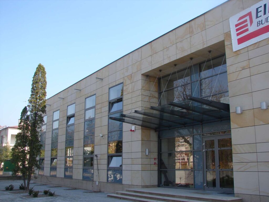 Biblioteka Wojewódzka Kielce 1